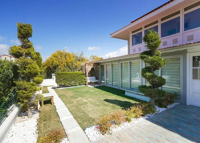 Отель Venezia Алачати